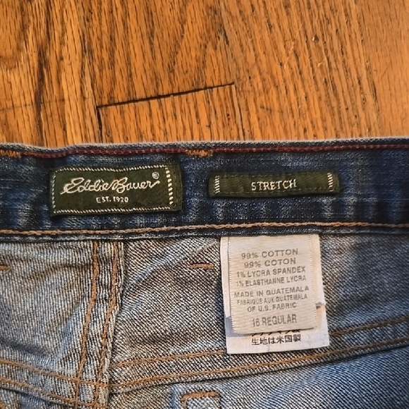 Eddie Bauer Deep Blue Jean Shorts 16 - Picture 2 of 3